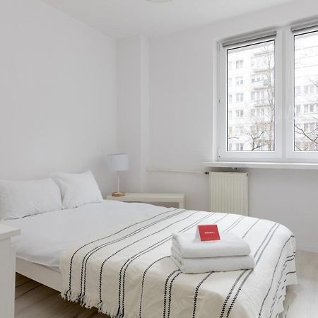 Rondo ONZ Sunny Apartment Varsavia Esterno foto