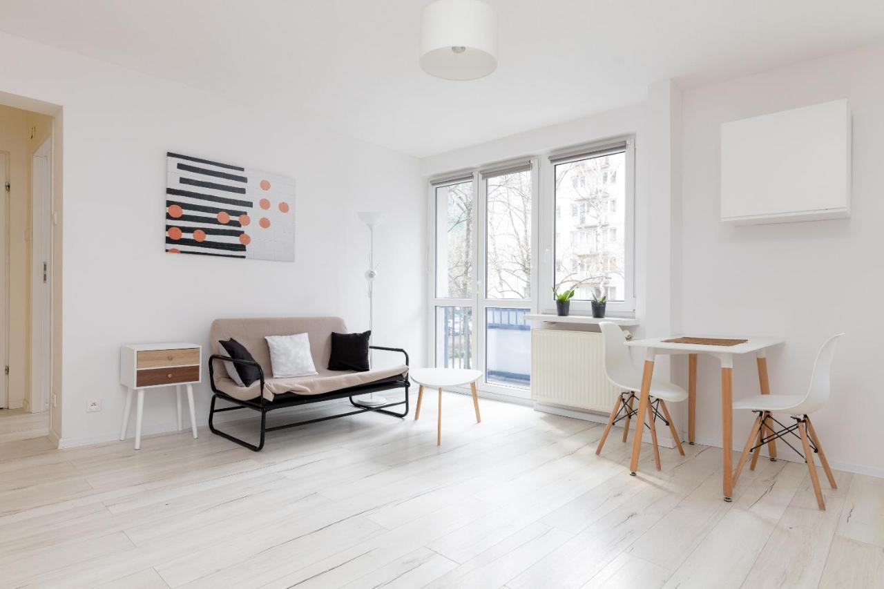 Rondo ONZ Sunny Apartment Varsavia Esterno foto